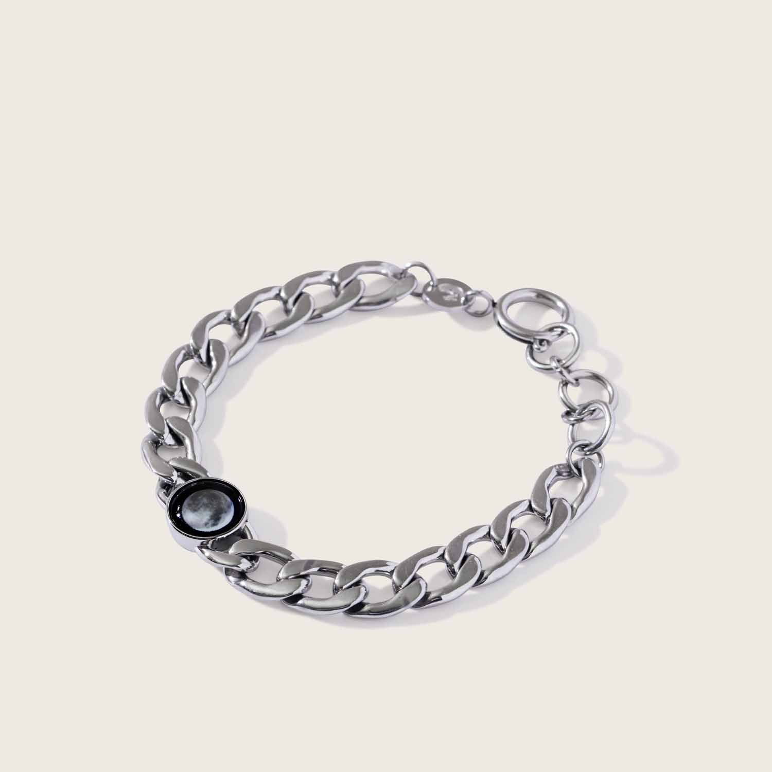 Lunar Curb Link Bracelet